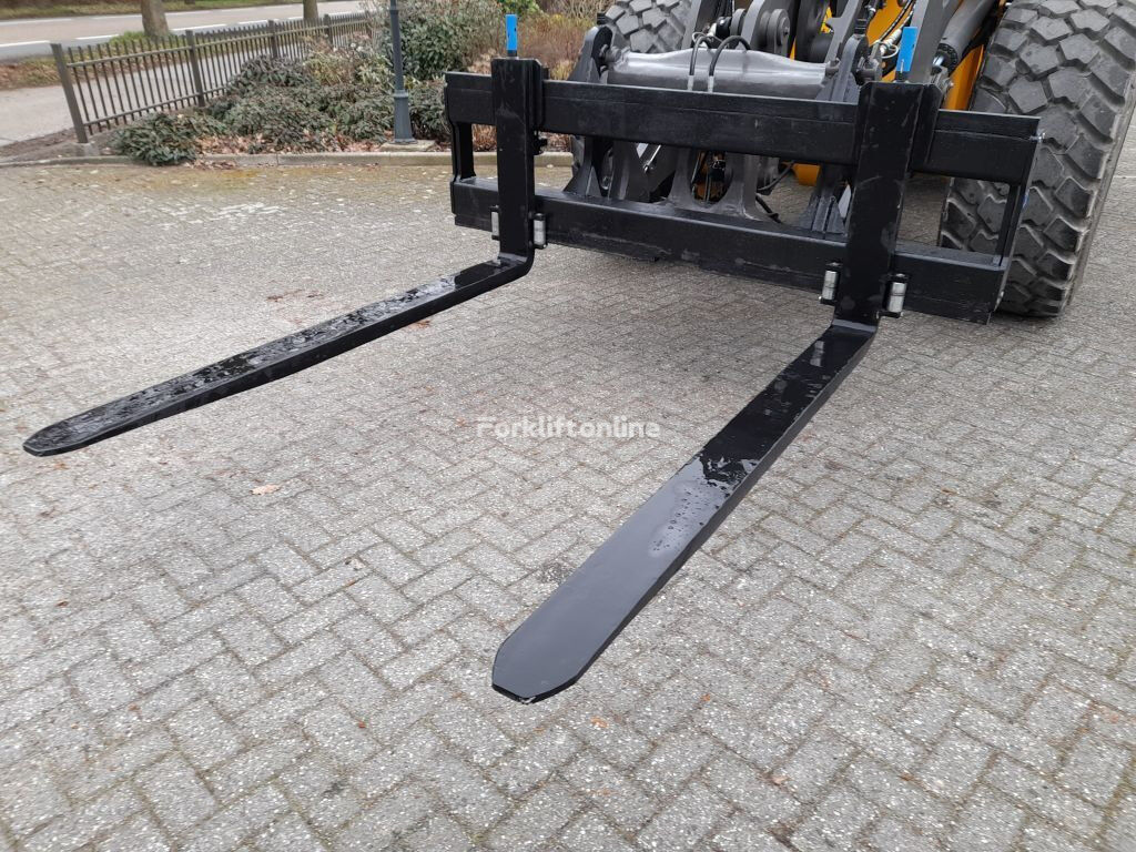 garfos telescópicos NEW  Hydraulic pallet fork frame vorkenbord to suit Volvo quick novo